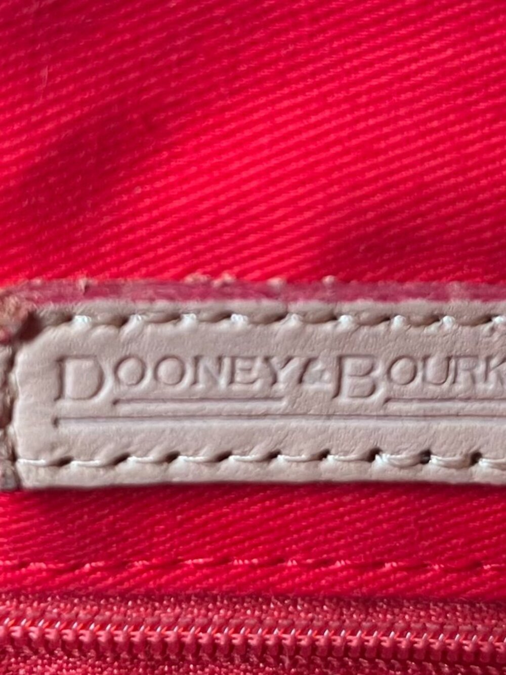 Dooney & Bourke Signature Heart Y2K Canvas Leather Tote - Picture 15 of 15